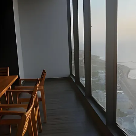 New Gem, 2b, 4 Blocks From Center Amazing Views Apartamento