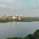 New Gem, 2B, 4 Blocks From Center Amazing Views