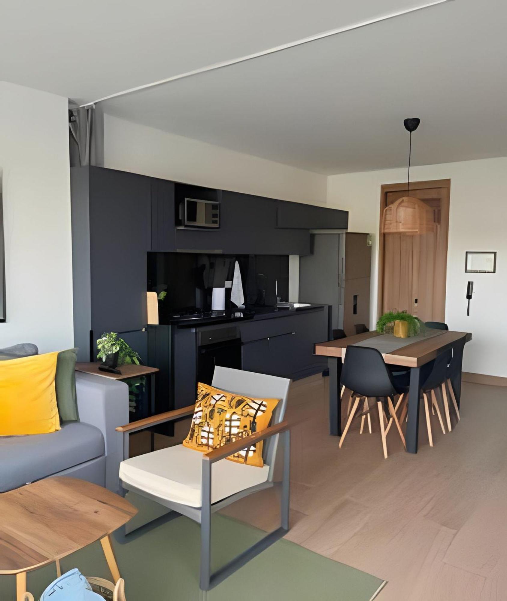 New Gem, 2b, 4 Blocks From Center Amazing Views Apartamento